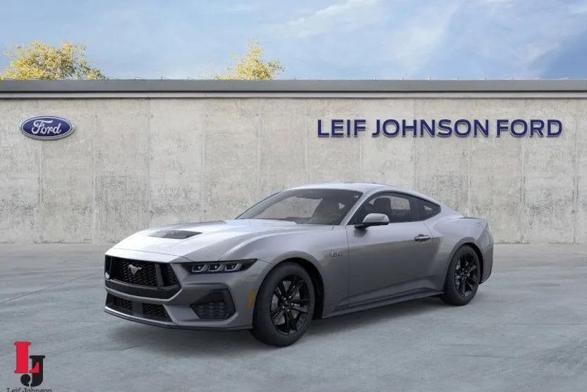 2025 Ford Mustang GT photo 1