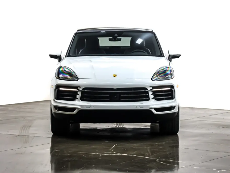 2022 Porsche Cayenne Coupe Base photo 1