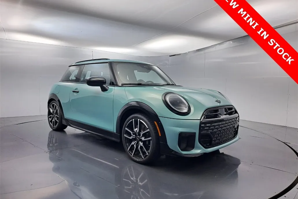 2026 Mini Cooper Hardtop S 2 Door Iconic photo 1