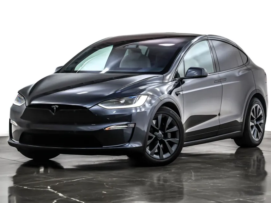 2023 Tesla Model X photo 1