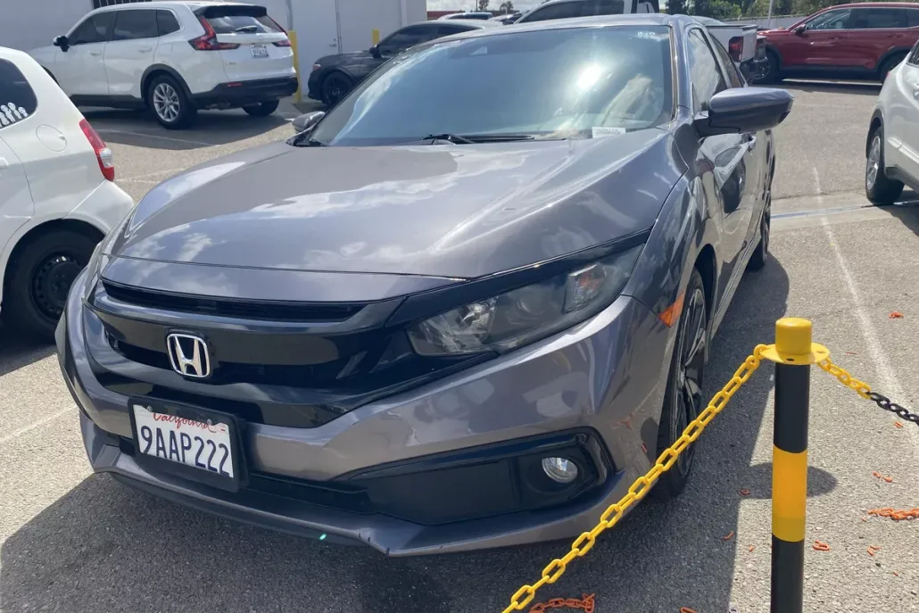 2021 Honda Civic Sport photo 1