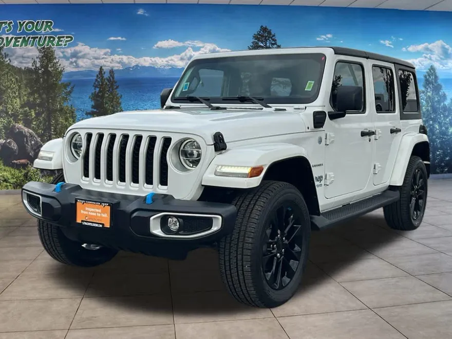 2022 Jeep Wrangler 4xe Unlimited Sahara photo 1