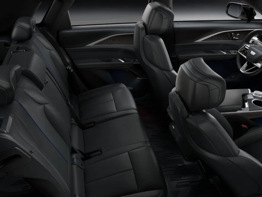2025 Cadillac Lyriq Sport photo 11