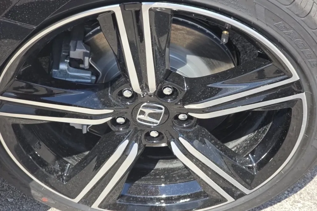 2025 Honda Accord Hybrid Sport photo 1