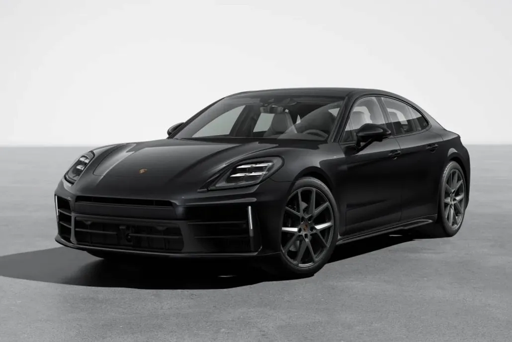 2025 Porsche Panamera 4 photo 1