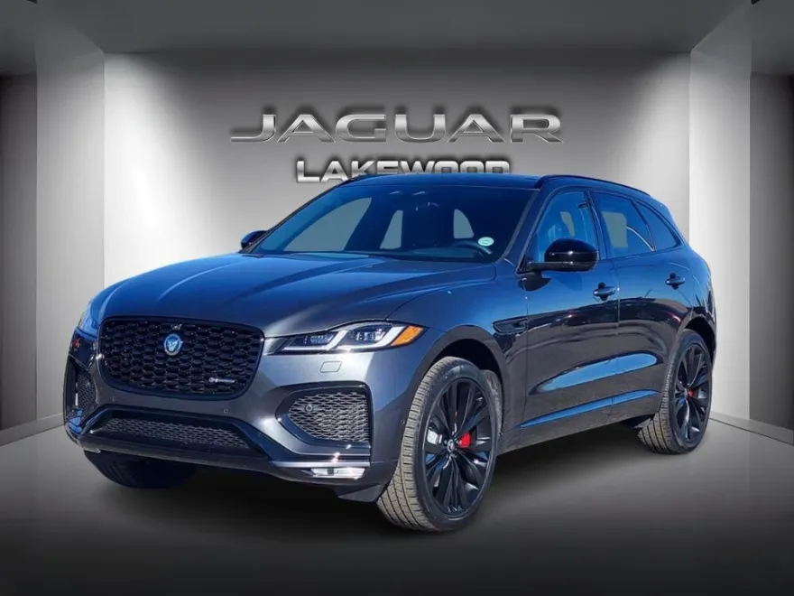 2025 Jaguar F-PACE P400 R-Dynamic S photo 1