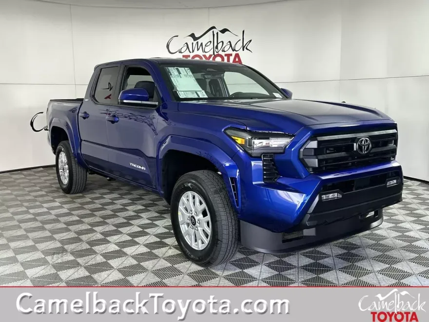 2025 Toyota Tacoma SR5 photo 1