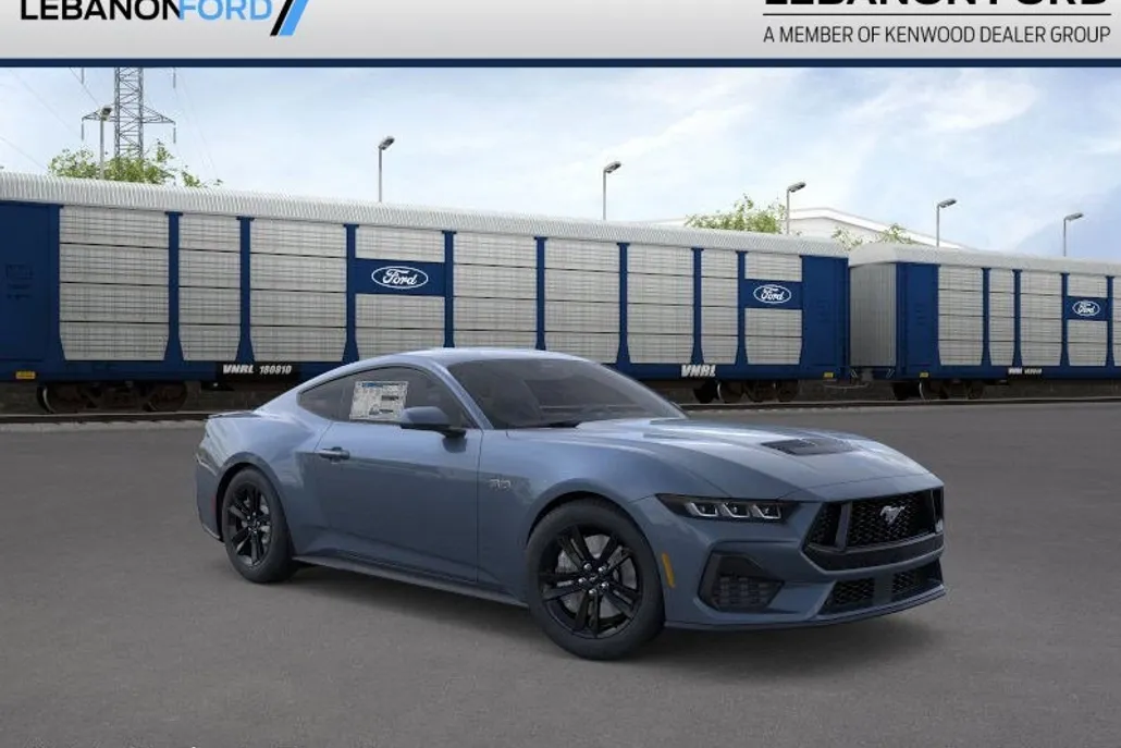 2025 Ford Mustang GT photo 1