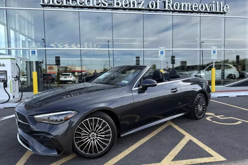 2026 Mercedes Benz CLE 300 4MATIC Cabriolet photo 1