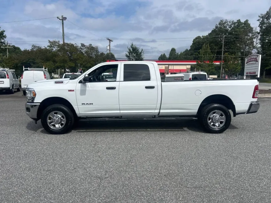 2022 Ram 2500 Tradesman photo 1