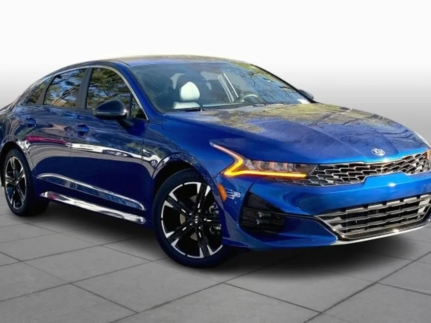2021 Kia K5 GT-Line photo 1