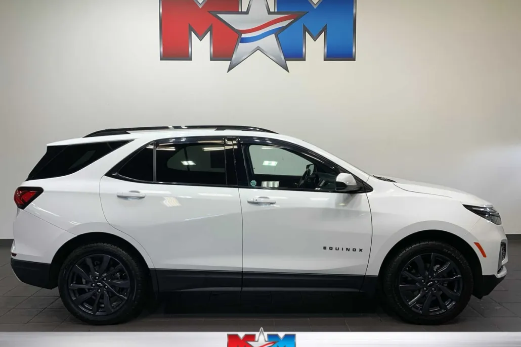2024 Chevrolet Equinox RS photo 1