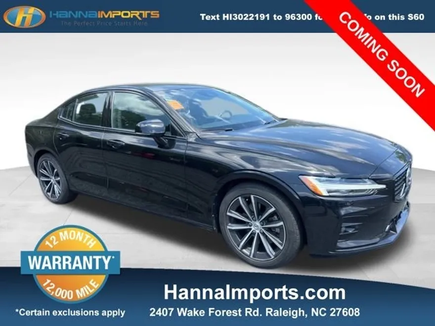 2022 Volvo S60 B5 Momentum photo 1