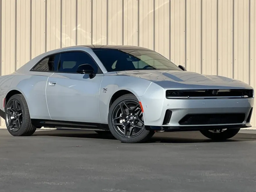 2024 Dodge Charger R/T photo 1