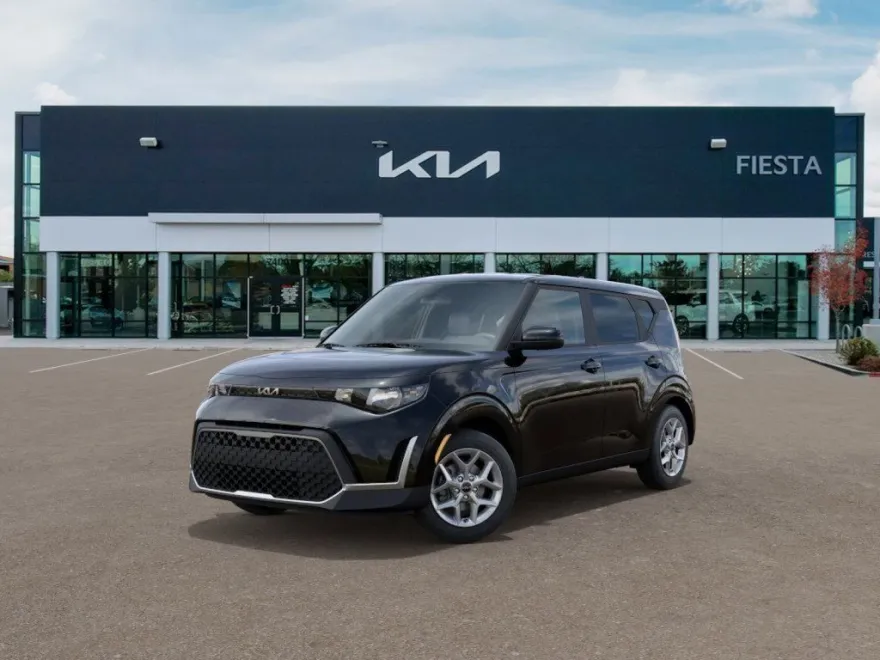 2025 Kia Soul S photo 1