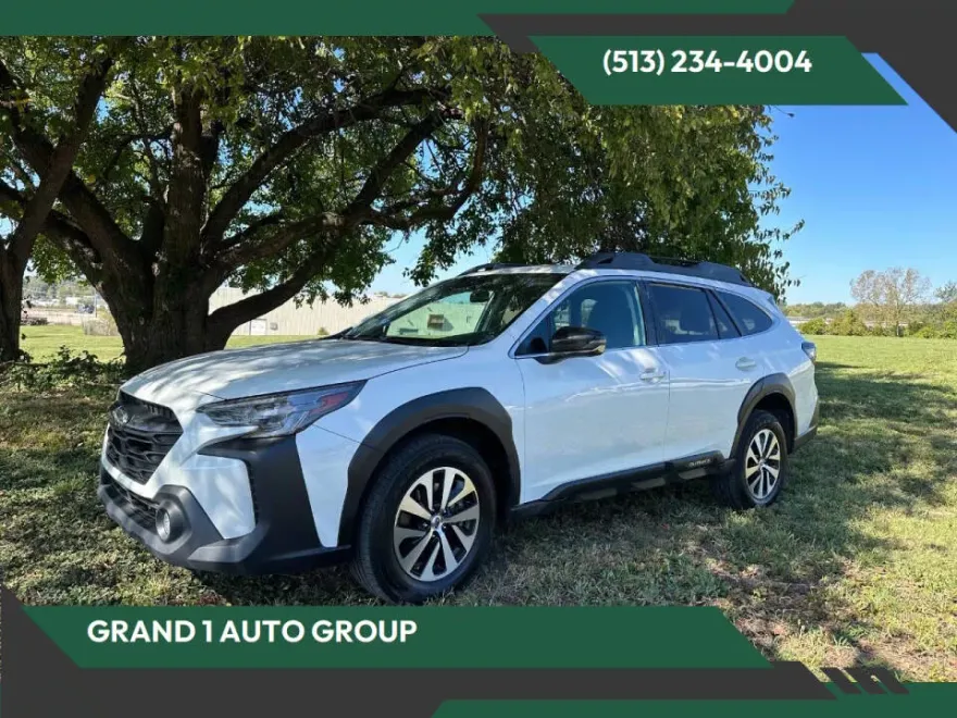 2024 Subaru Outback Premium photo 1
