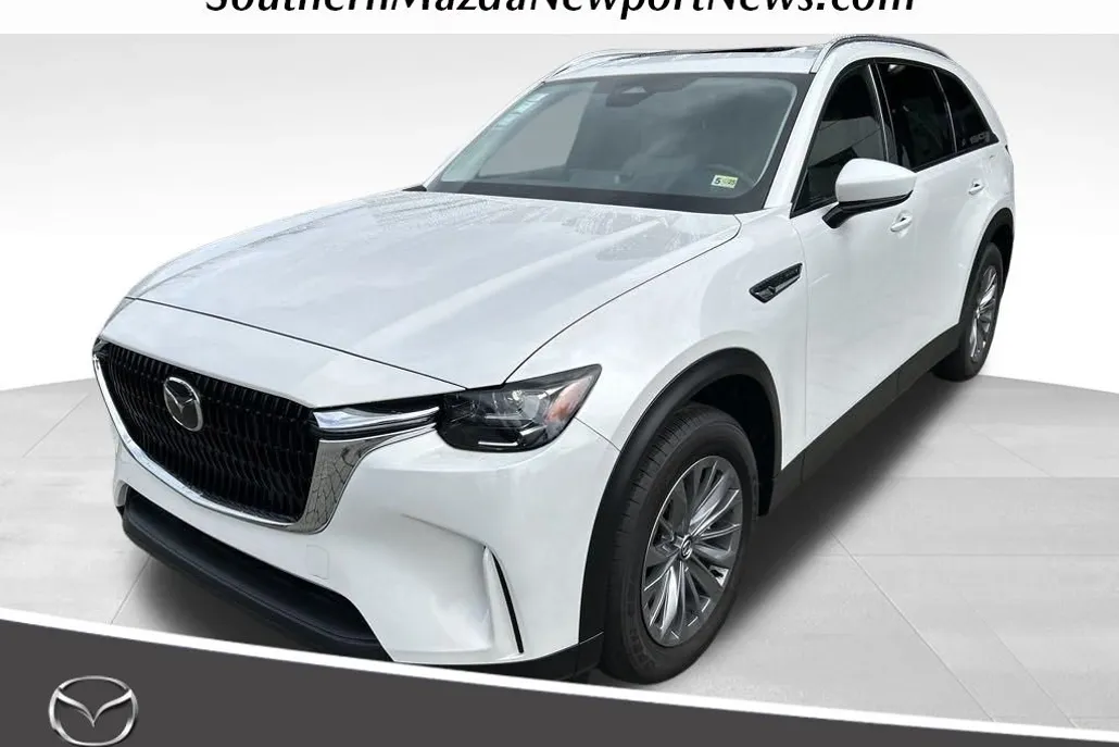 2024 Mazda CX-90 Preferred photo 1