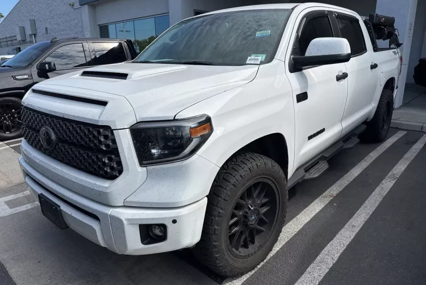 2020 Toyota Tundra SR5 Grade photo 1