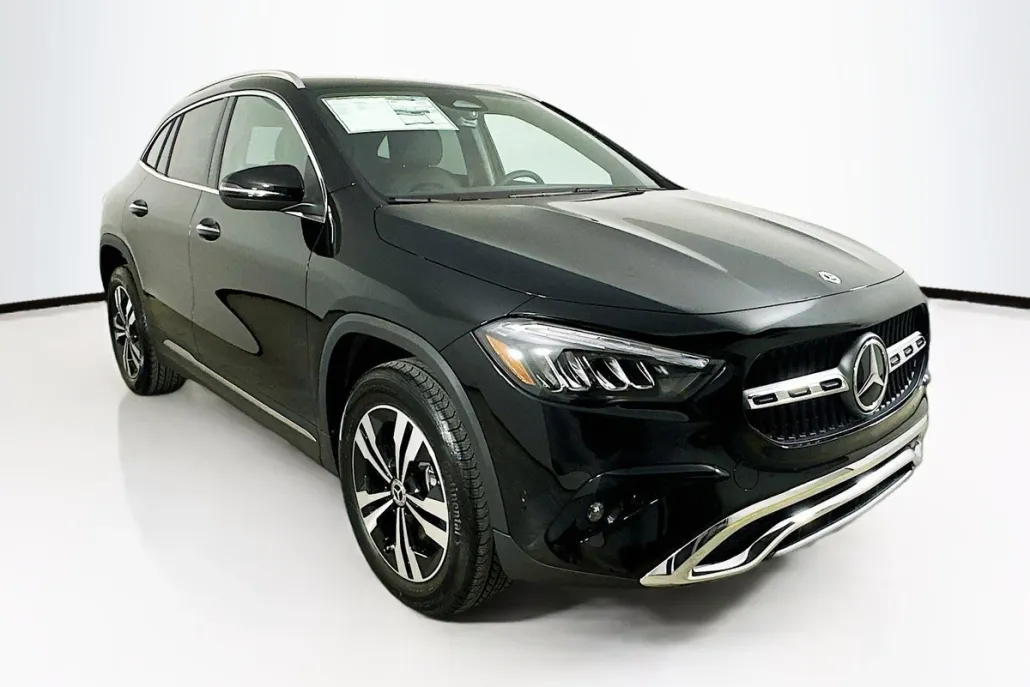 2025 Mercedes Benz GLA 250 4MATIC photo 1