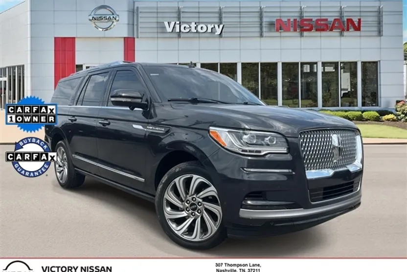 2022 Lincoln Navigator L Reserve photo 1