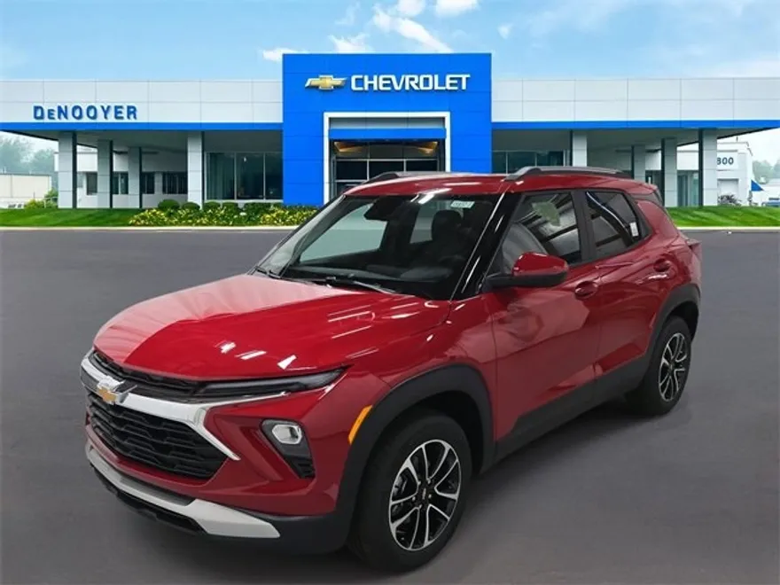 2026 Chevrolet Trailblazer LT photo 1