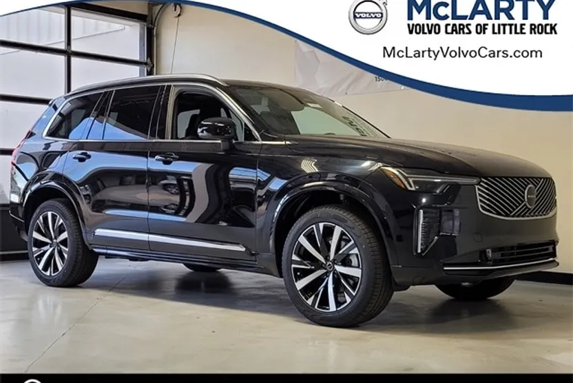 2025 Volvo XC90 Core photo 1