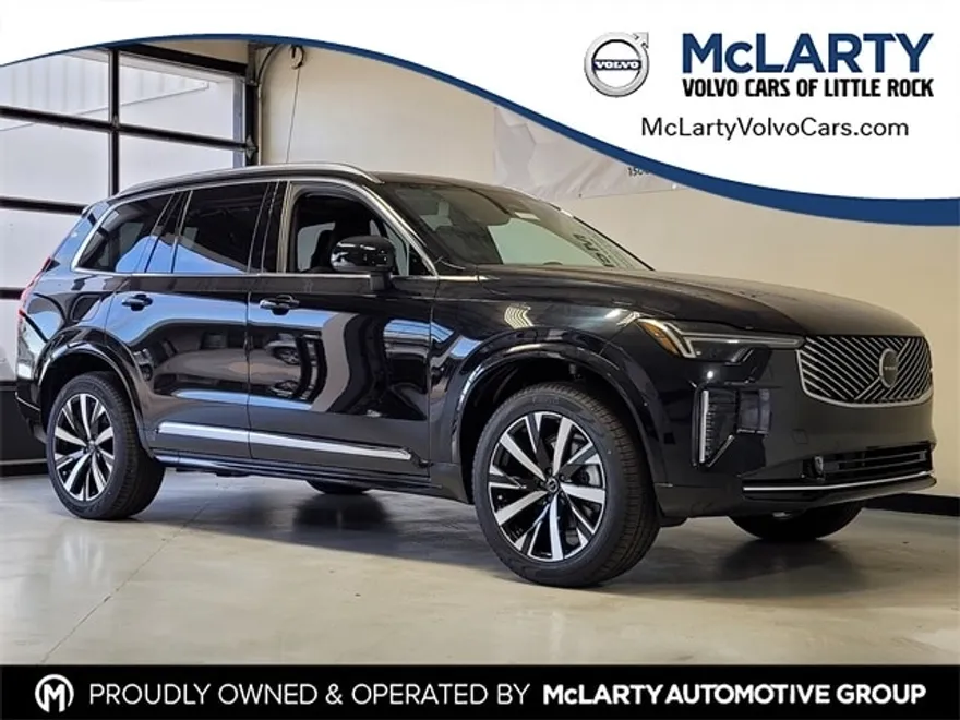 2025 Volvo XC90 Core photo 1