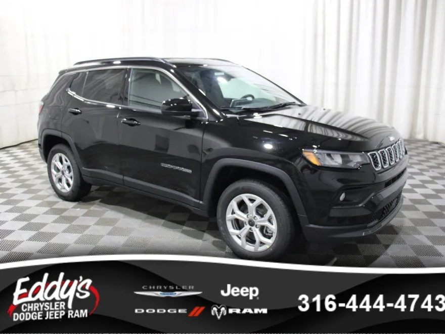 2025 Jeep Compass Latitude photo 1