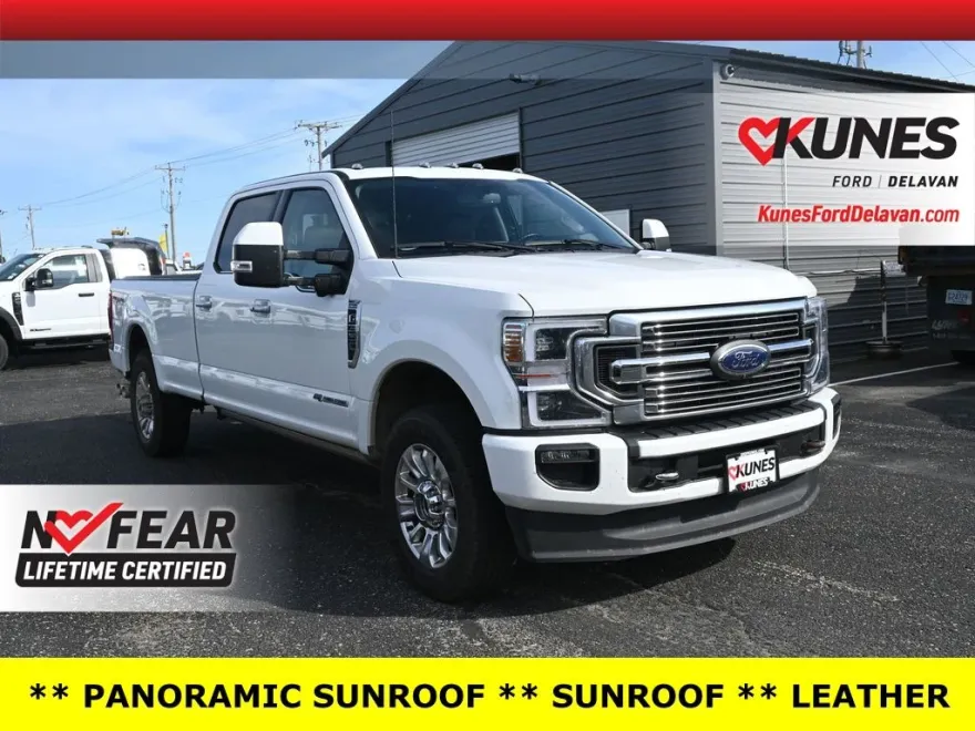 2022 Ford F-350 Limited photo 1