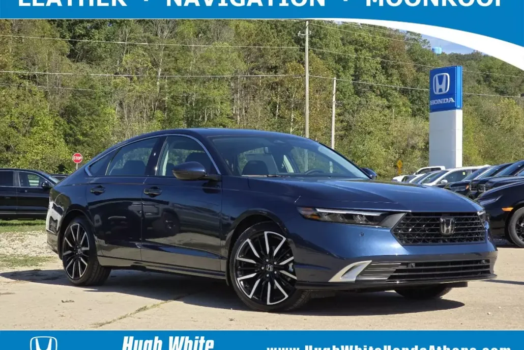 2025 Honda Accord Hybrid Touring photo 1