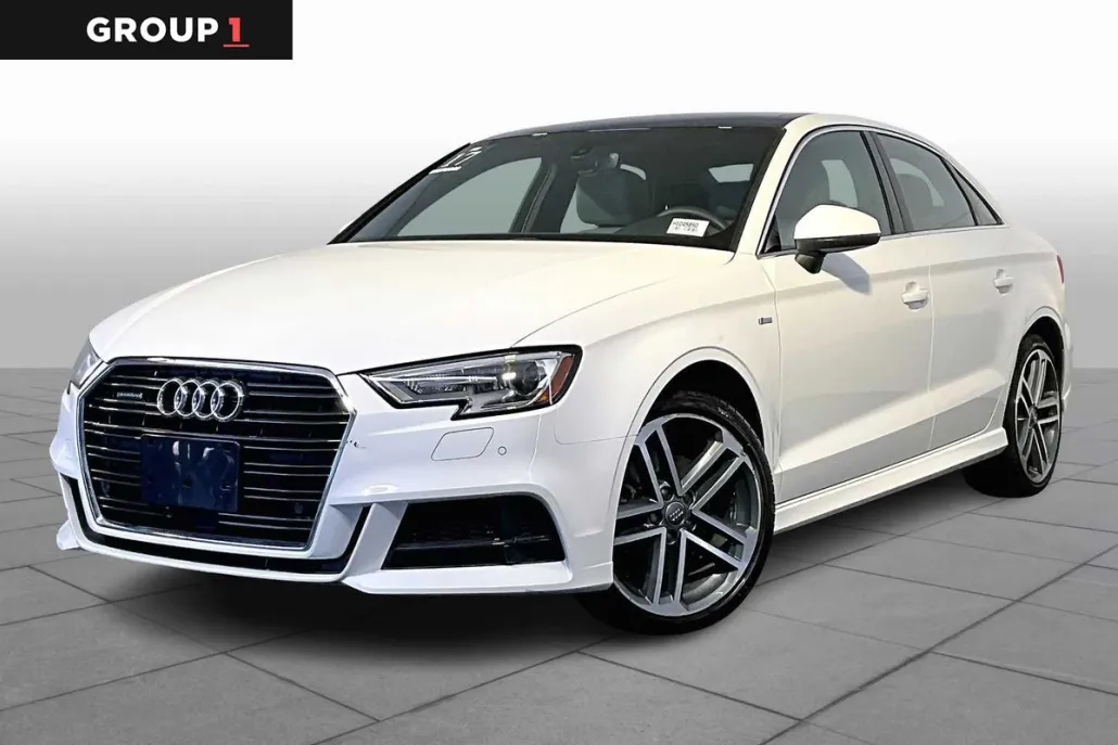 2017 Audi A3 Quattro Premium Plus photo 1