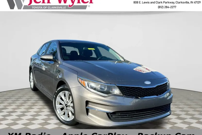 2018 Kia Optima LX photo 1