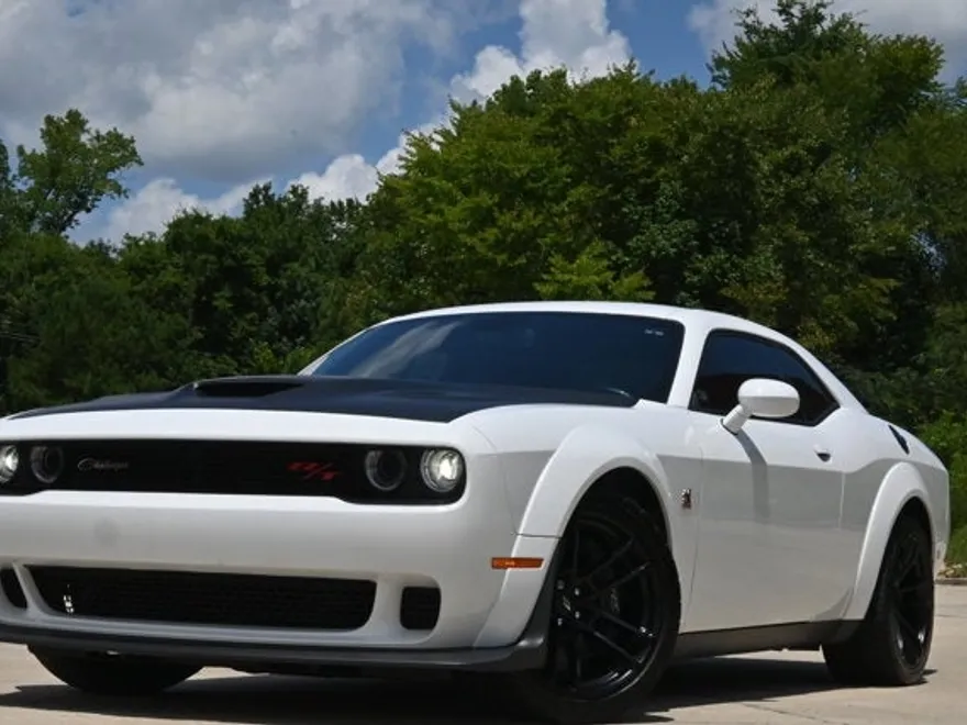 2021 Dodge Challenger R/T Scat Pack Widebody photo 1