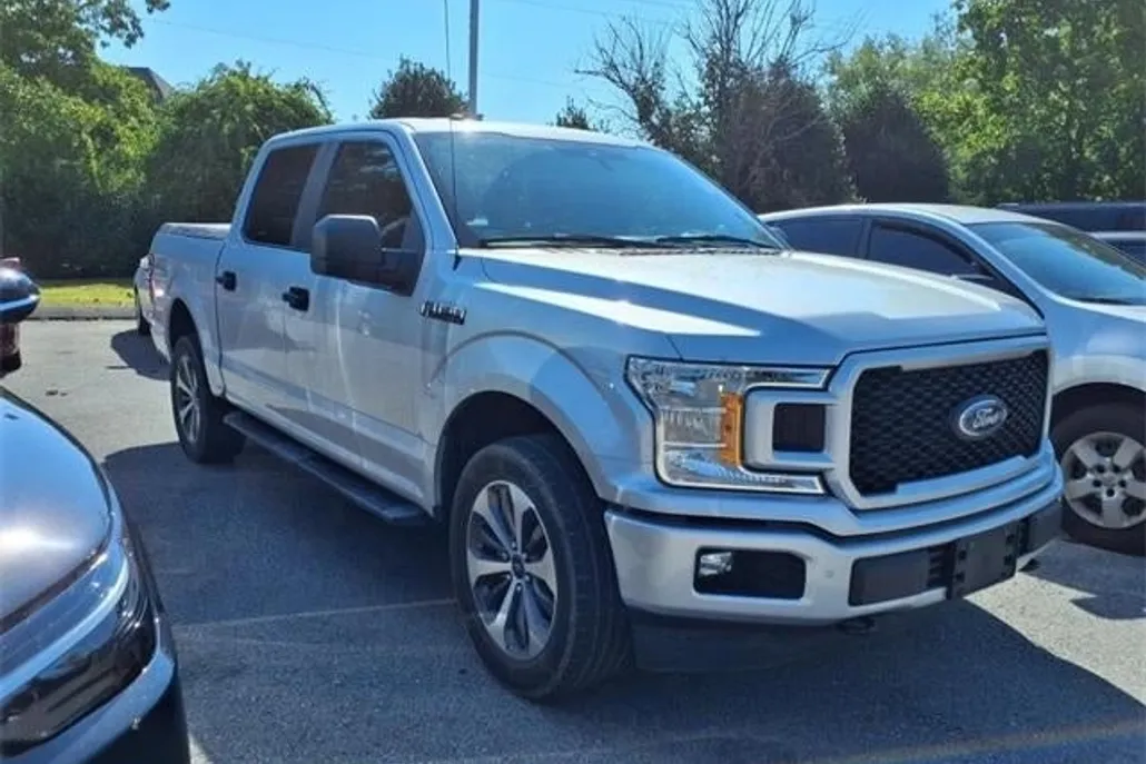 2019 Ford F-150 XL photo 1