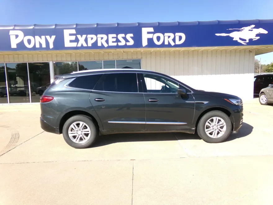 2019 Buick Enclave Essence photo 1