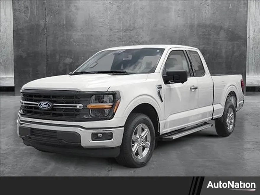 2025 Ford F-150 XLT photo 1