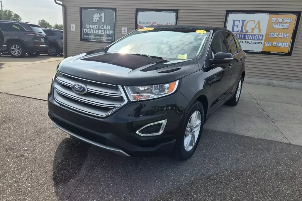 2016 Ford Edge SEL photo 1