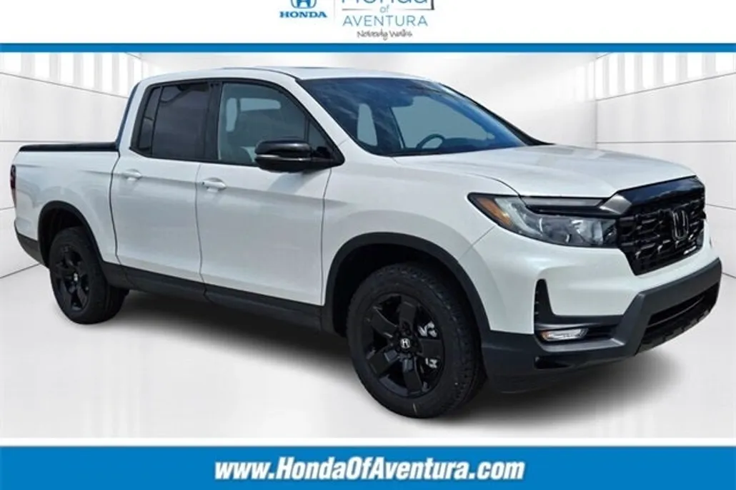 2025 Honda Ridgeline Black Edition photo 1