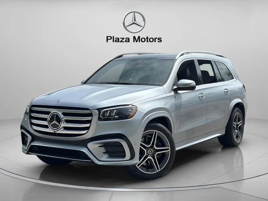 2025 Mercedes Benz GLS 450 4MATIC photo 1