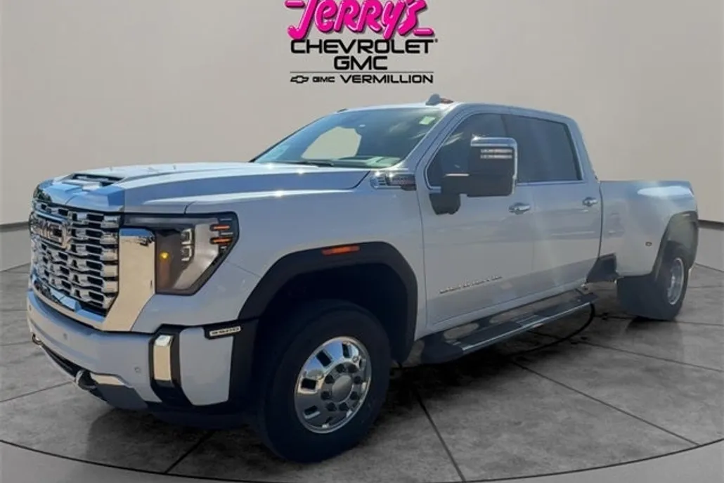 2026 Gmc Sierra HD Denali photo 1