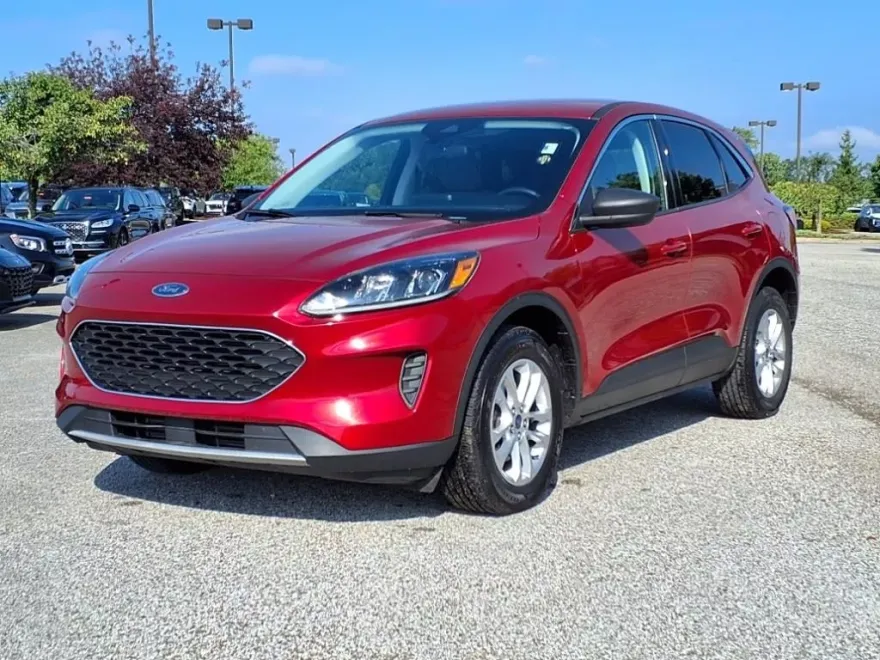 2022 Ford Escape SE photo 1