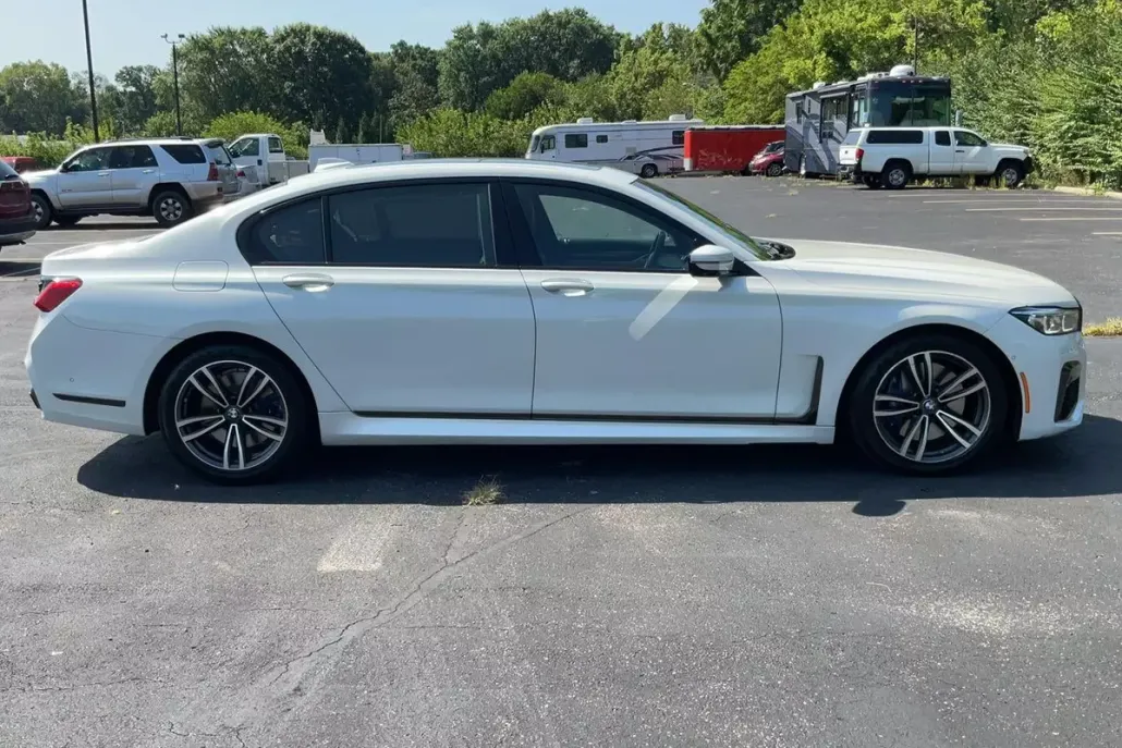 2021 Bmw 750i xDrive photo 1