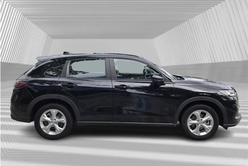 2024 Honda HR-V LX photo 1