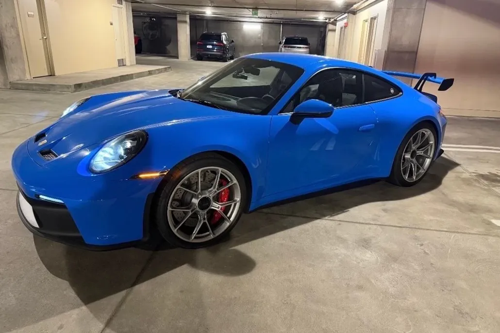 2022 Porsche 911 GT3 Touring photo 1