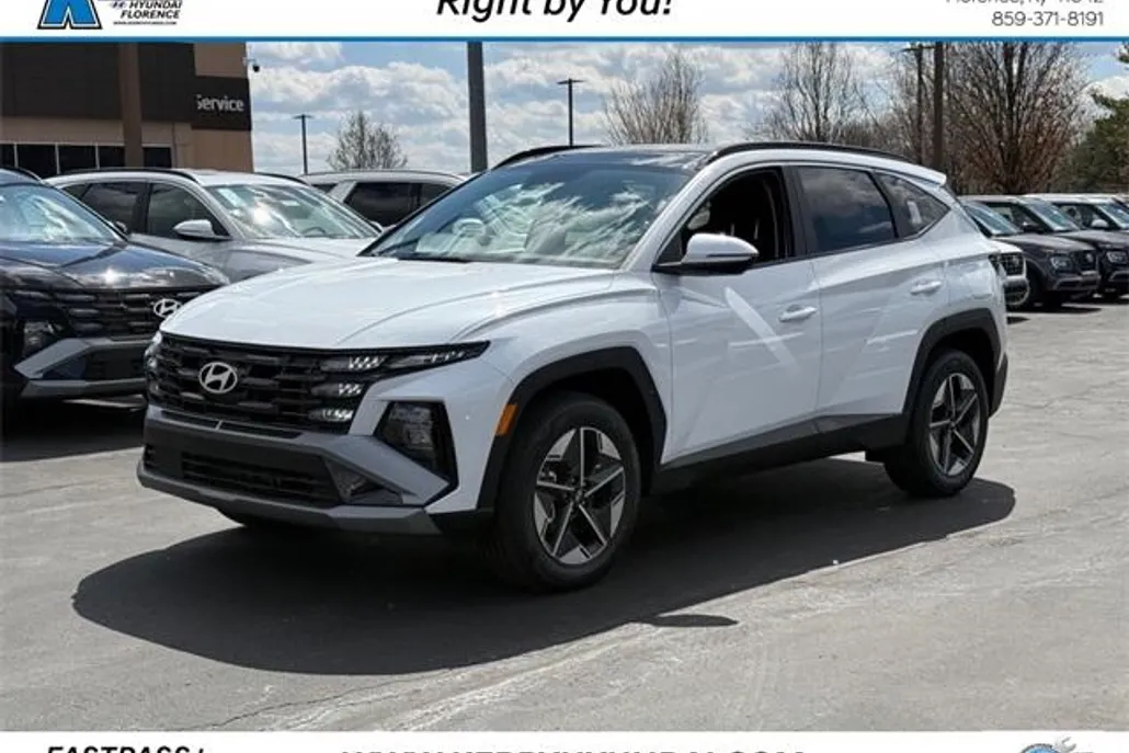 2025 Hyundai Tucson Hybrid SEL Convenience photo 1