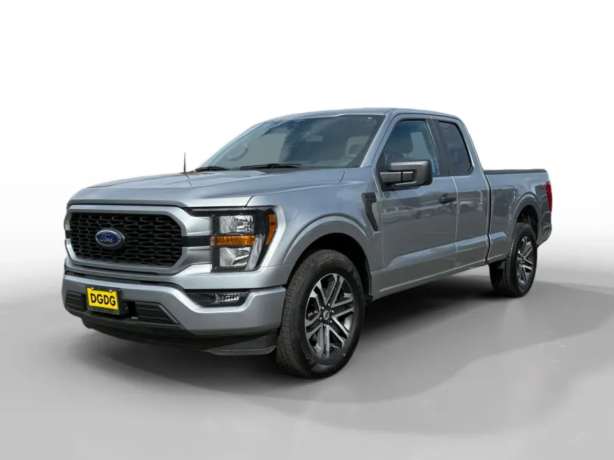 2023 Ford F-150 XL photo 1