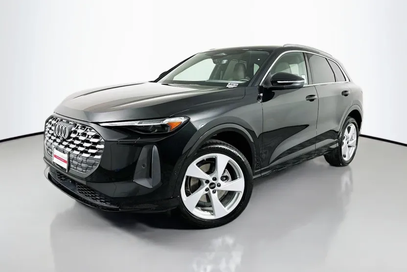 2025 Audi Q5 Premium Plus photo 1