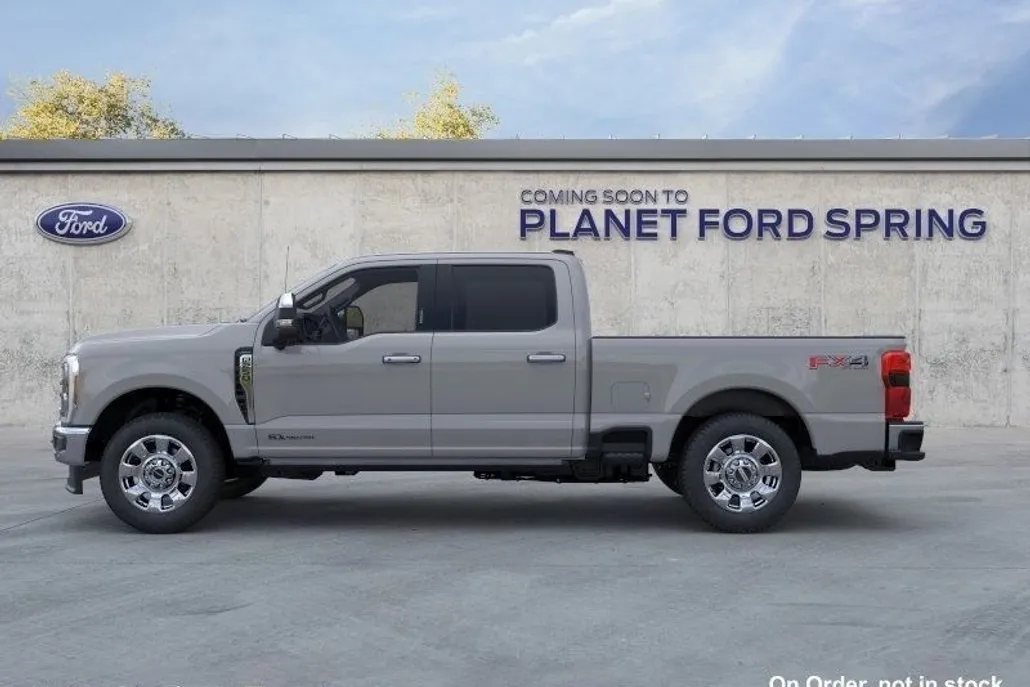 2026 Ford F-250 Lariat photo 1
