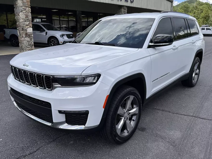 2022 Jeep Grand Cherokee Limited photo 1