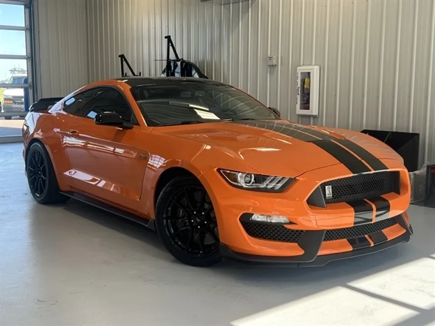 2020 Ford Mustang Shelby GT350 photo 1